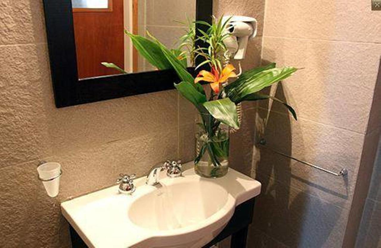 De Los Arroyos Apart Hotel San Nicolas de los Arroyos Ngoại thất bức ảnh