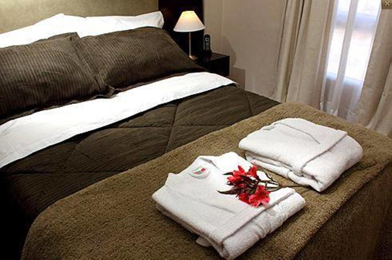 De Los Arroyos Apart Hotel San Nicolas de los Arroyos Ngoại thất bức ảnh